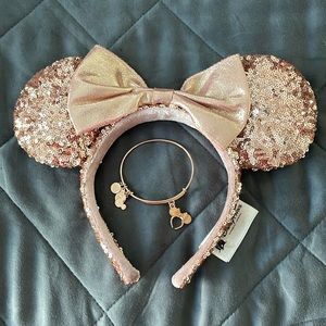 Disney Minnie ears and matching Alex and Ani Minnie ears bracelet in Rose Gold